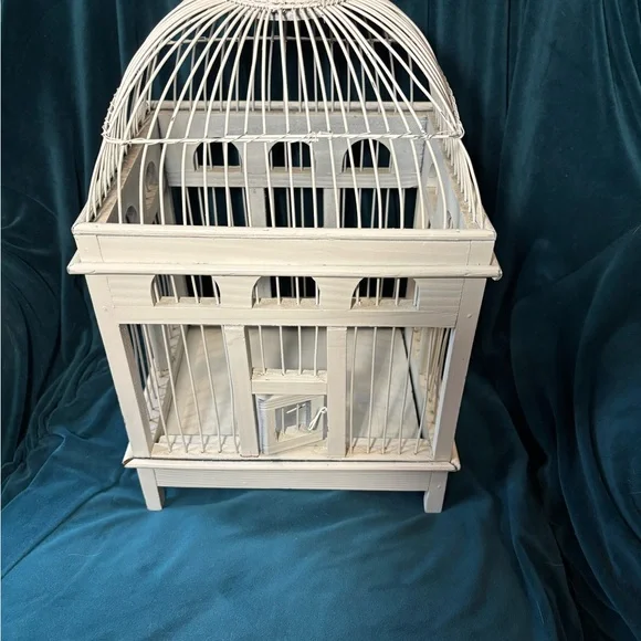 White Decorative Vintage-Style Birdcage - Picture 3 of 13